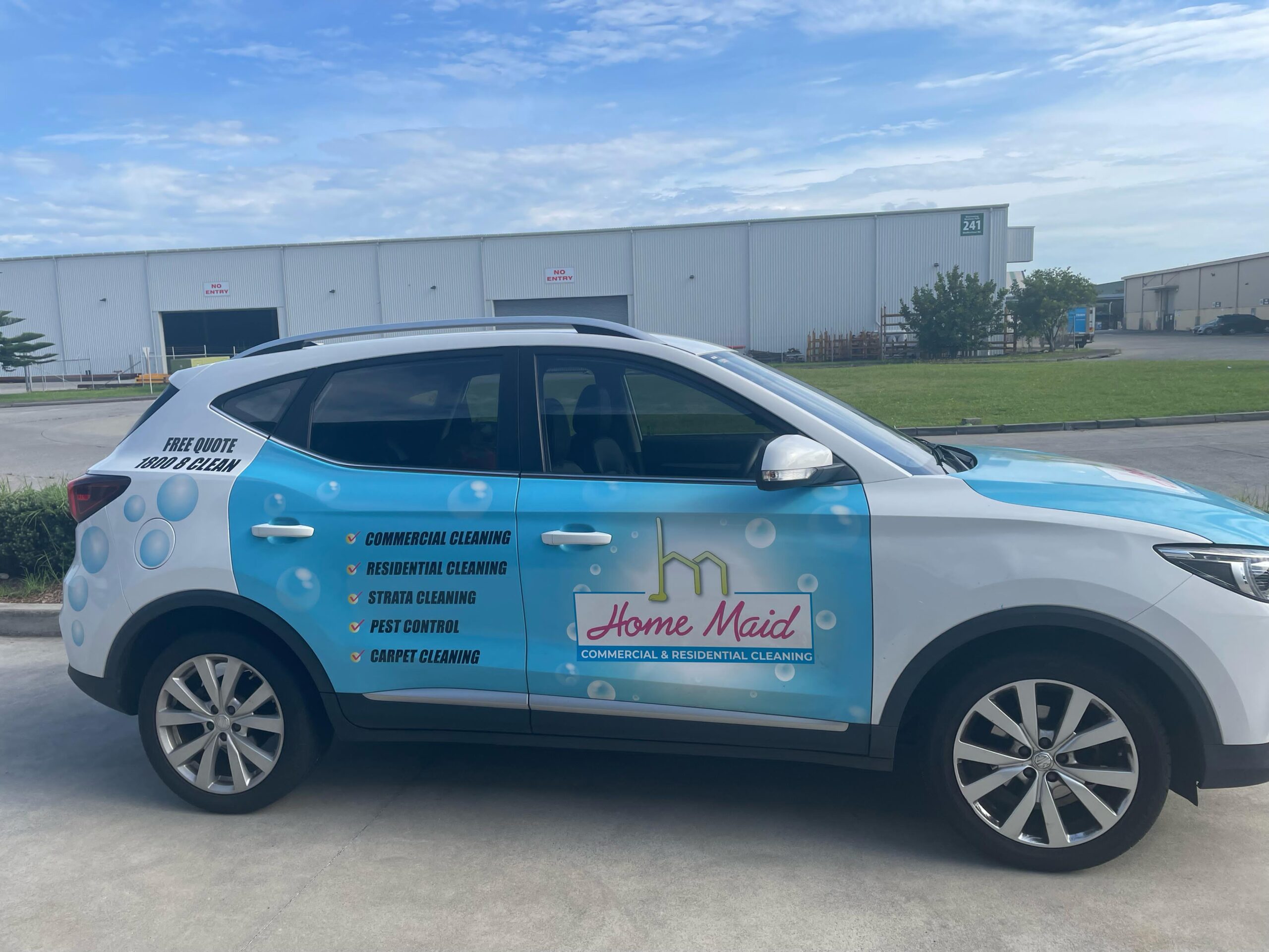 🧼✨ Tired of spending your weekends cleaning? Let HomeMaid do the dirty work! ✨🧼